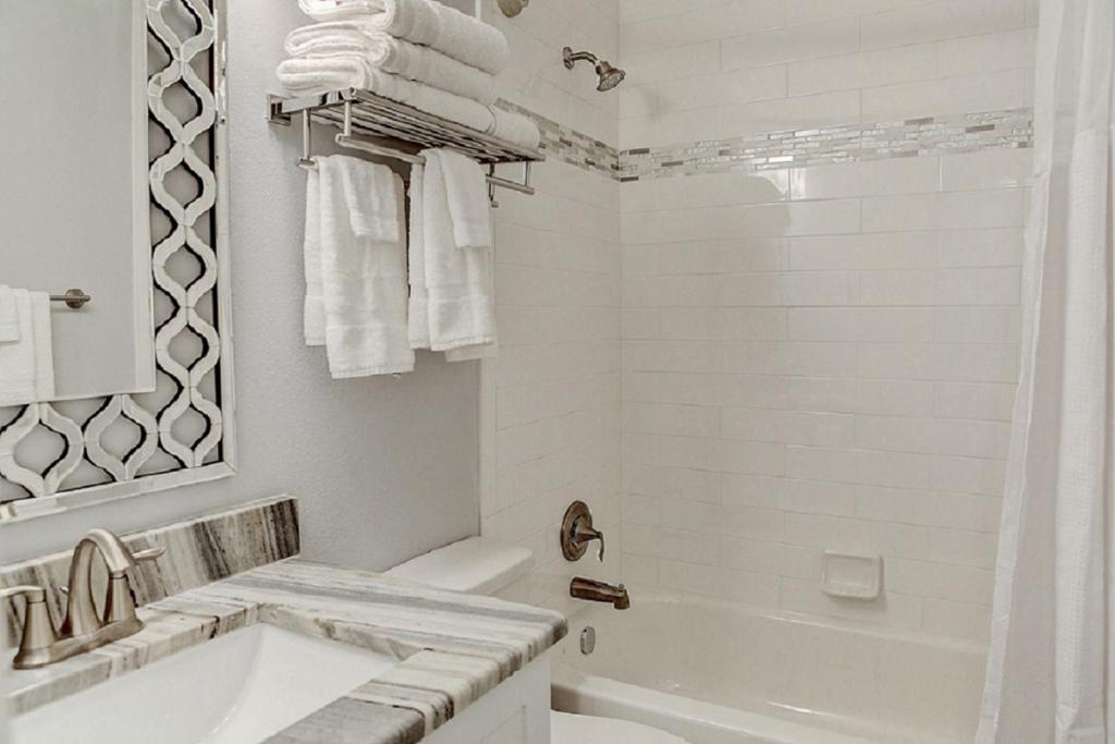 410-Gorgeous Views, Waterfront, Wifi, Pool And Close To Bucs Stadium Tampa Exterior photo